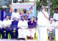 തകര്ന്ന അപ്രോച്ച് റോഡ് പുനര്നിര്മിക്കണം; ആവിക്കലില് കോണ്ഗ്രസ് ധര്ണ