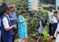 നാളികേര ദിനത്തില്‍ തെങ്ങിന്‍തൈ നട്ടു
