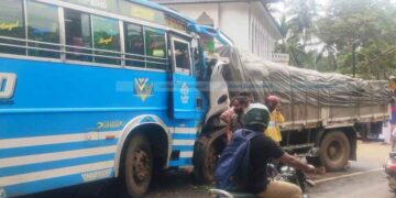 കുറ്റ്യാടിക്കടുത്ത് ബസും ലോറിയും കൂട്ടിയിടിച്ച് നിരവധി പേര്ക്ക് പരിക്ക്