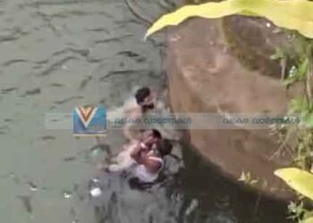 ചാനിയംകടവില്‍ ഒരാള്‍ പുഴയില്‍ ചാടി മരിച്ചു; യുവാക്കളുടെ സാഹസിക രക്ഷാപ്രവര്‍ത്തനം/ വീഡിയോ