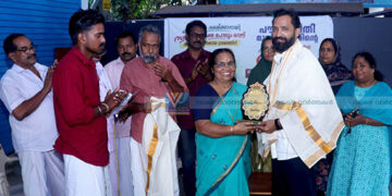 നടന്നത് ധീരമായ രക്ഷാപ്രവര്ത്തനം; യുവാക്കള്ക്ക് മുയിപ്പോത്തിന്റെ ആദരം