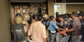 വടകര പോലീസ് സ്‌റ്റേഷനിലേക്ക് നടത്തിയ ഡിവൈഎഫ്‌ഐ മാര്‍ച്ചില്‍ സംഘര്‍ഷം; പരിക്ക്