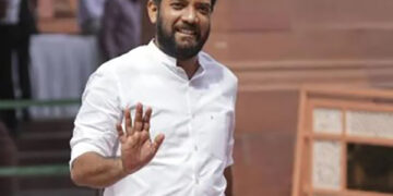 ഷാഫി പറമ്പില് എംപി നയിക്കുന്ന പീപ്പിള്സ് മാര്ച്ച് വിജയിപ്പിക്കും