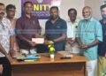കിഡ്നി മാറ്റിവെക്കല് ശസ്ത്രക്രിയ: ആവണിക്ക് റസി.അസോസിയേഷന്റെ സഹായം