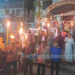 അഴിയൂരില് വ്യാപാരികള് പന്തംകൊളുത്തി പ്രകടനം നടത്തി