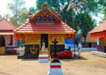കളരിയുള്ളതില്‍ ക്ഷേത്രത്തില്‍ നവരാത്രി ആഘോഷം