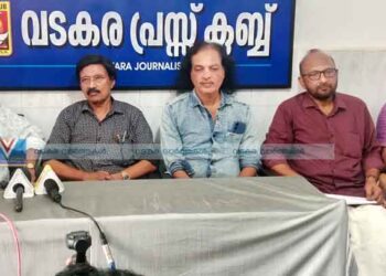 സംഗീതത്തിനൊപ്പം വായനയും; പ്രേംകുമാര്‍ വടകരയുടെ വീട്ടില്‍ ലൈബ്രറി ഒരുങ്ങുന്നു