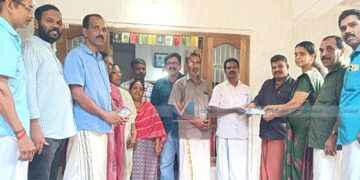 സൗഹൃദത്തിന്റെ ‘പത്തരമാറ്റ്’; വിനോദന് താങ്ങായി സഹപാഠികള്‍