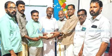 ആവണിക്ക് 11-ാം വാര്ഡിന്റെ കരുതല്; ധനസഹായം കൈമാറി