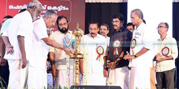 കൊള്ളപ്പലിശക്കാര് പല രൂപത്തില് വീണ്ടും പിടിമുറുക്കുന്നു: പിണറായി വിജയന്